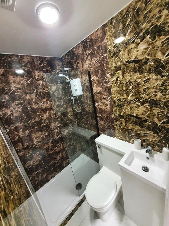 The Suite Grays Экстерьер фото